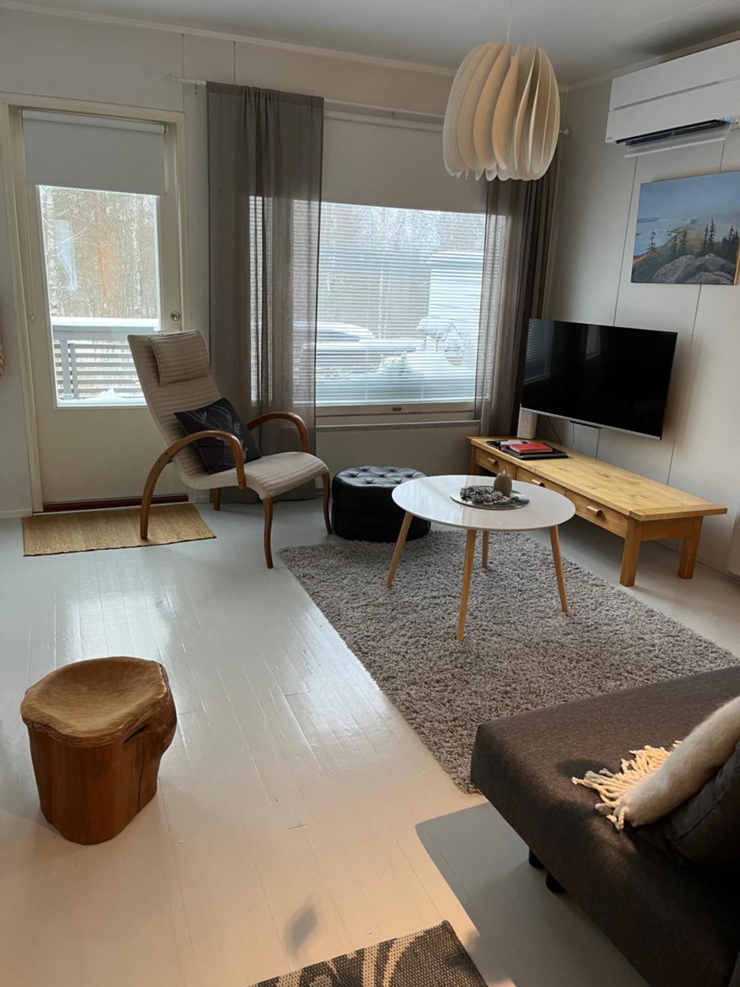 Kolin Pikkukolo - Saunallinen Studiohuoneisto Kolinkylä المظهر الخارجي الصورة